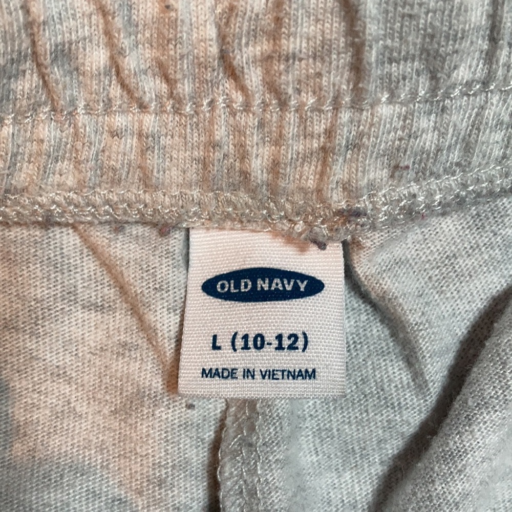 Old Navy Athletic shorts grey size 10-12‎ L (Girls) - Picture 3 of 3